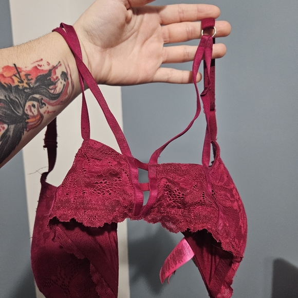 32 DD full coverage bra - Picture 8 of 8